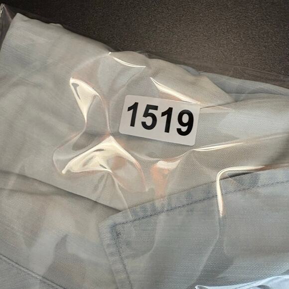 Rails denim chambray embroidered button down Aztec tunic size medium - Picture 10 of 10